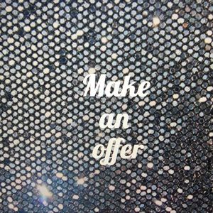 🤩🤩🤩🤩 SALE 🤩🤩🤩Feel free to make an offer